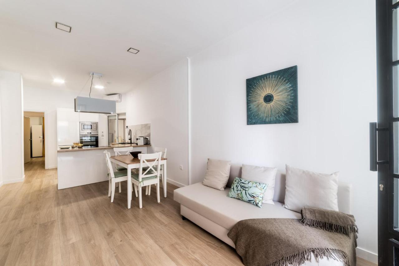 Moonkey - Apto. Albeniz, Con Acogedor Patio Alicante Zewnętrze zdjęcie