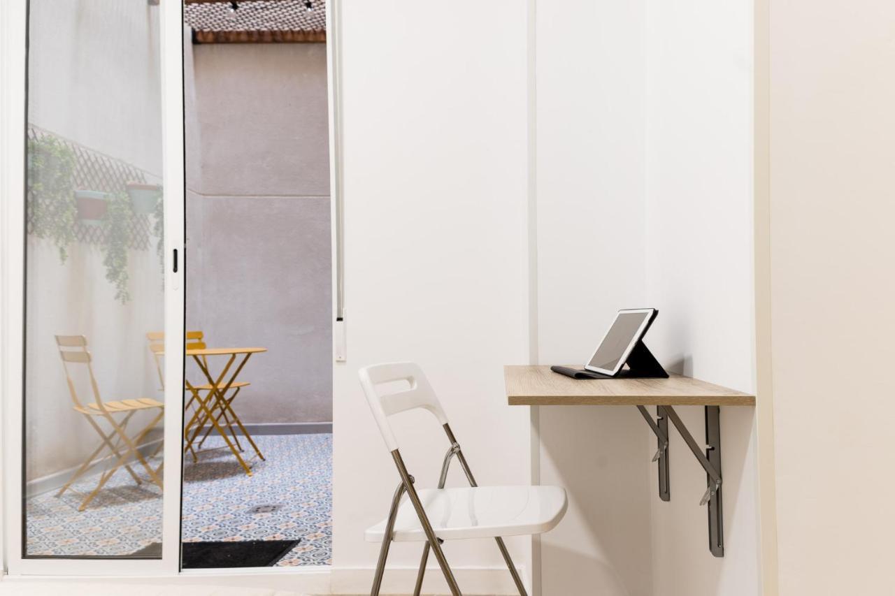 Moonkey - Apto. Albeniz, Con Acogedor Patio Alicante Zewnętrze zdjęcie